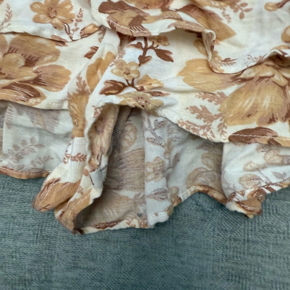 FREE PEOPLE Days Gone By Floral Smocked Shorts viscose cotton linen ruffle Small - Picture 7 of 12